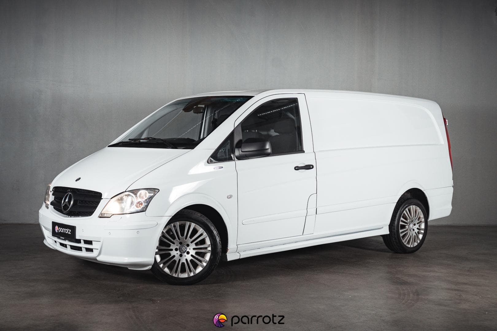parrotz vehicle