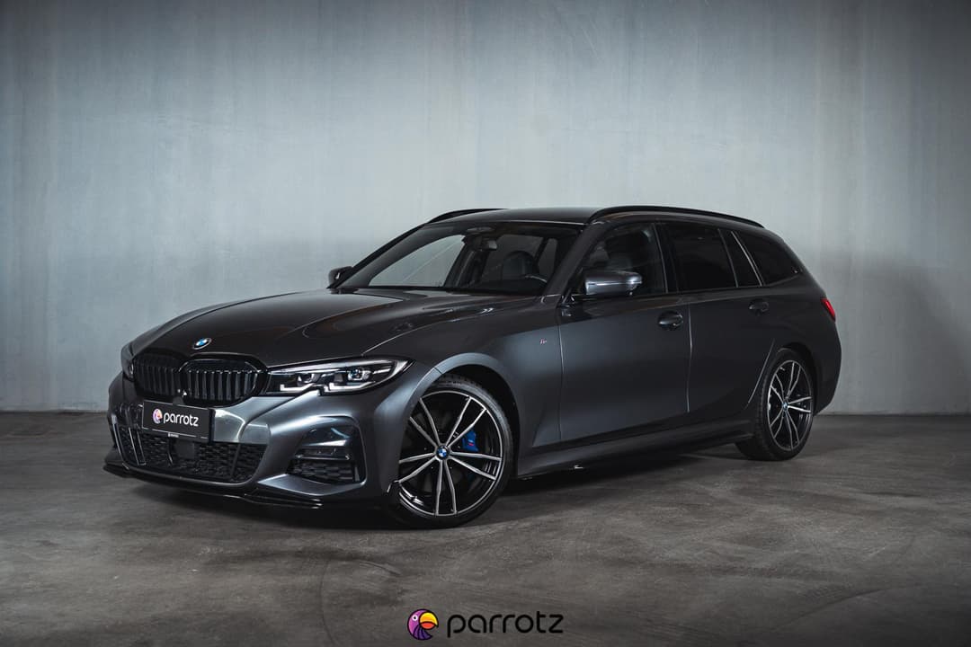 BMW 330